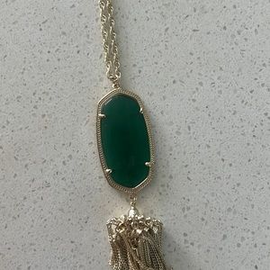 Kendra Scott Green pendant long necklace